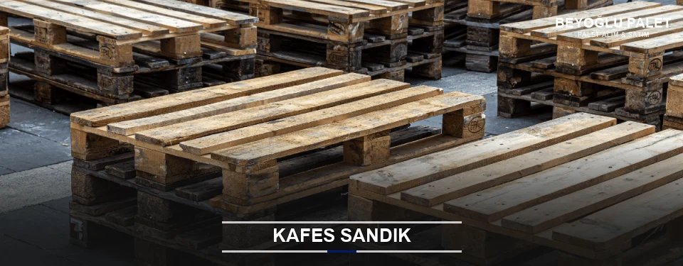 Beyoğlu Ahşap Kafes Sandık